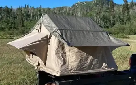 Smitty built roof top tent