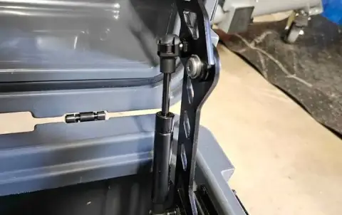 Roam 132l case
