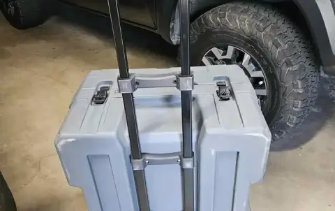 Roam 132l case