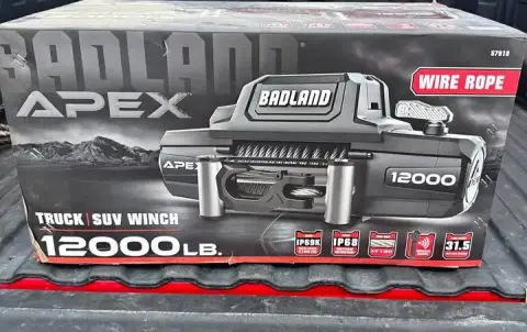 12000 lb WINCH BADLAND