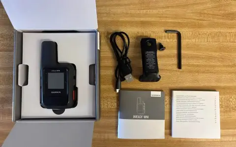 Garmin inReach Mini Satellite Communicator