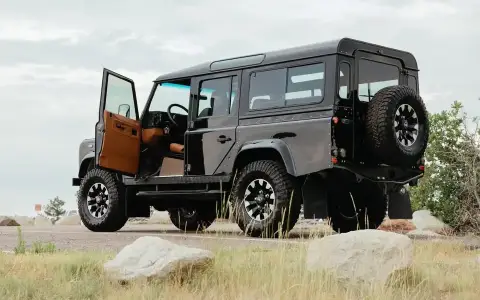 1999 Land Rover Defender 110