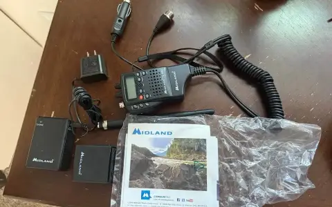 Handheld midland CB radio