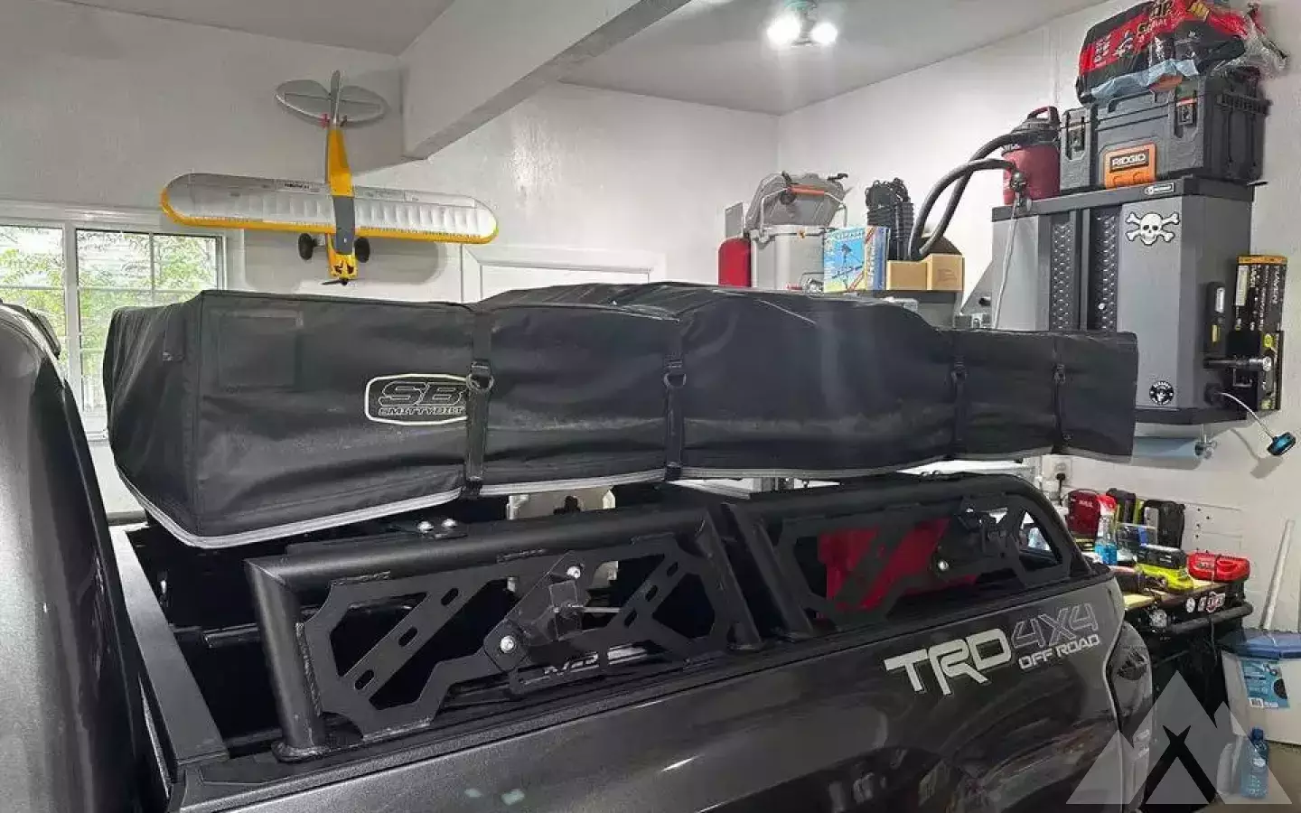 Smittybilt gen 2 xl rooftop tent with dv8 rack | Roof Top Tent for Sale ...