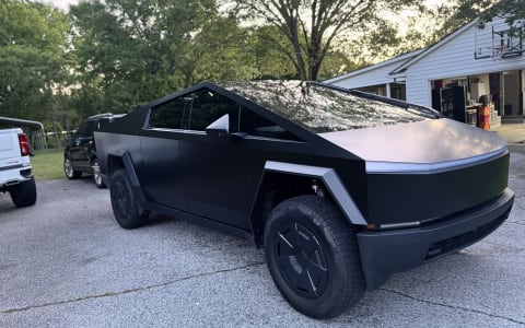 Cybertruck 4X4 Camper