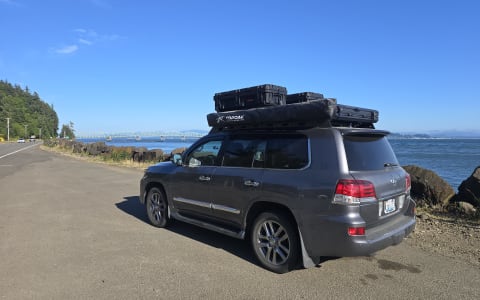 Luxury Land Cruiser