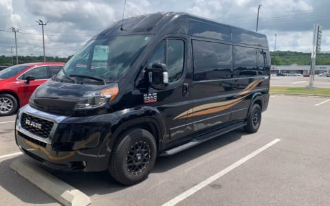 2021 Luxury 9 Passenger Ram Promaster Van
