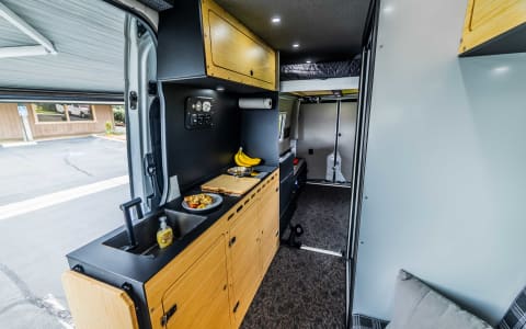 MotoBox Adventure Rig