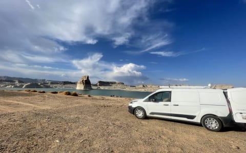Cozy Camper Van – Road Trip Ready Adventure Van!