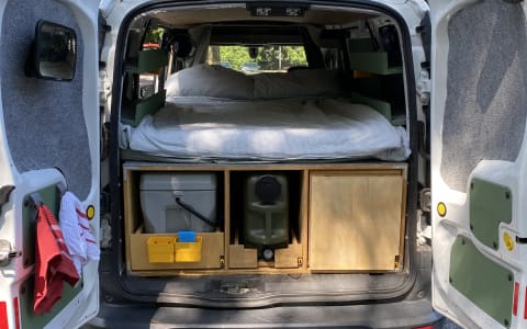 Cozy Camper Van – Road Trip Ready Adventure Van!