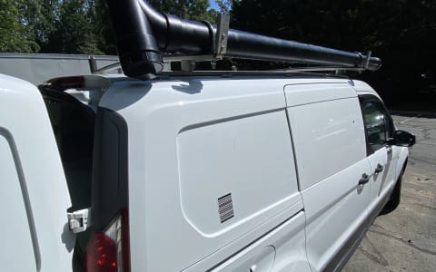 Cozy Camper Van – Road Trip Ready Adventure Van!