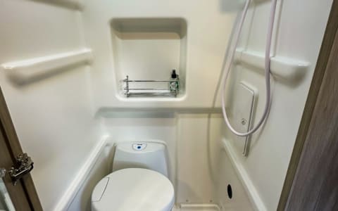 2021 Winnebago Solis | Roof Tent Sleeps 4