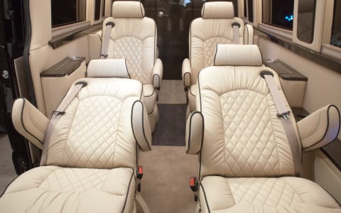 2023 Mercedes Ultimate Coach