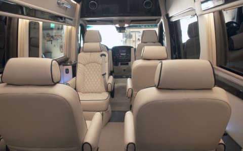 2023 Mercedes Ultimate Coach