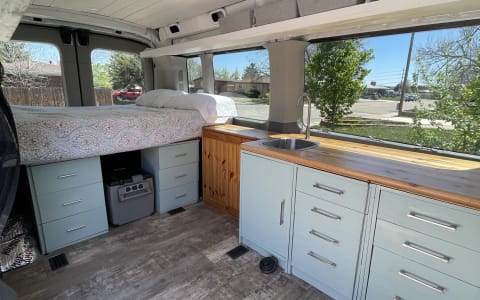 Campervan - 2017 Ford Transit XLT 350 with Medium 