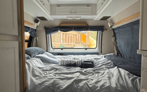 Class B Camper Van w/ Full Bath & Kitchen | Perfec