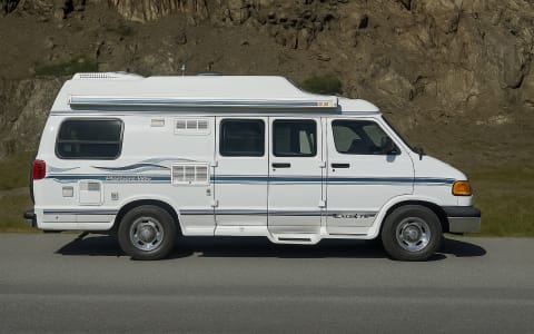 Class B Camper Van w/ Full Bath & Kitchen | Perfec