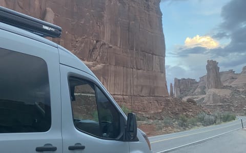 VanWylder, an elevated camping experience