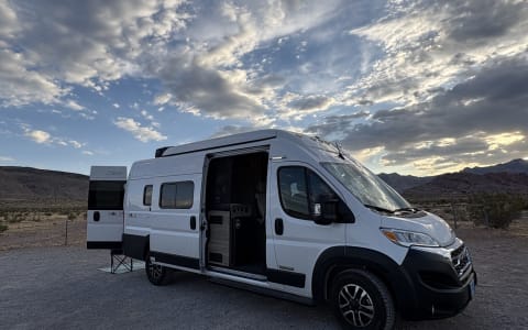 The Yonder Van! 2023 Solis Off-Grid Adventure-Read