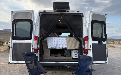 The Yonder Van! 2023 Solis Off-Grid Adventure-Read