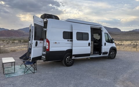The Yonder Van! 2023 Solis Off-Grid Adventure-Read