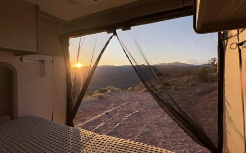 The Yonder Van! 2023 Solis Off-Grid Adventure-Read