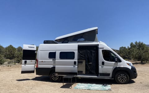 The Yonder Van! 2023 Solis Off-Grid Adventure-Read