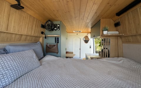 COCON | Romantic Coastal Camper Van Experience