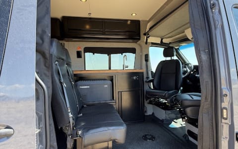 Mira: The all-season, family-friendly 4x4 TOURIG S