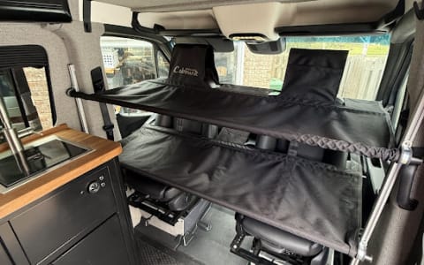 Mira: The all-season, family-friendly 4x4 TOURIG S