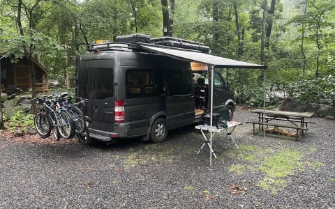 Sight Seeing Family Camper Sight Seeing Family Camper