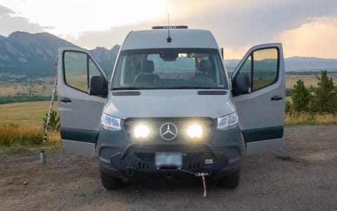 Firefly - fully off-grid 2022 Mercedes Sprinter. P