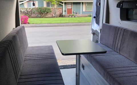 Pacific Wonder Van