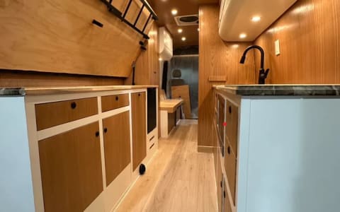 FlowVan “Solitude” | 170” Sprinter 4x4 | Off-Grid 