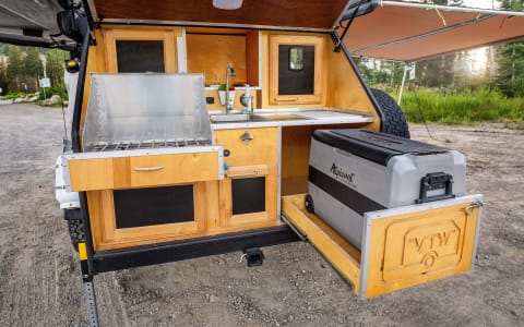 Basecamp X Off-Road Trailer