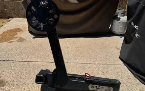 Wilco Hitchgate Swingout Spare Tire Carrier