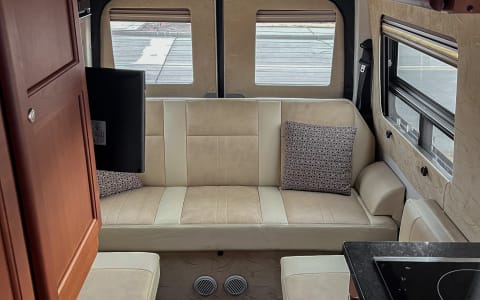 Urban RV-The Mobile Apt