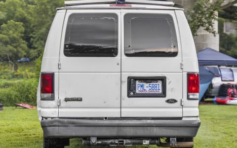 Compact Adventure Van – Drive, Park, Sleep Anywher