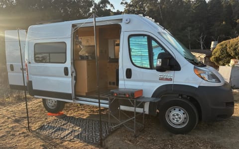 ProMoe Camper Van