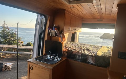 ProMoe Camper Van
