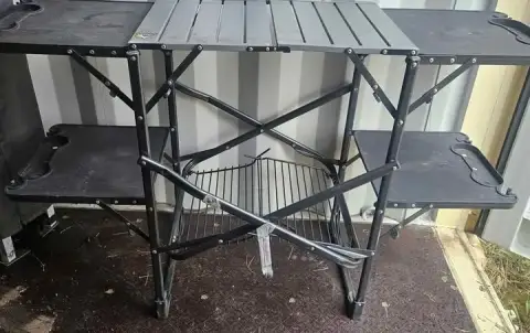 GCI slim fold camping table