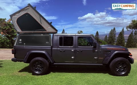 Jeep Gladiator Mojave by Easy Camping Maui