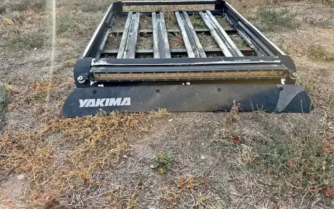 Yakima Tacoma gen 3 roof rack