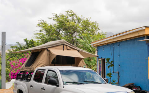 Honolulu's Best Camper Truck! - Close to Honolulu 