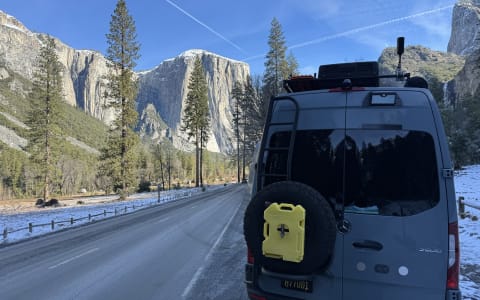 Stellamobile - 2022 Winnebago Revel 4x4 with Starl