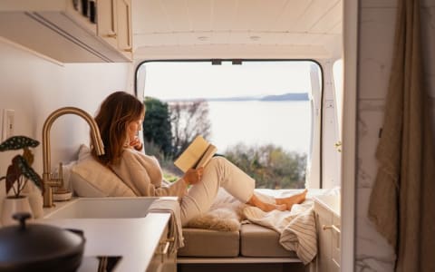 Custom Built Luxury Home On Wheels!