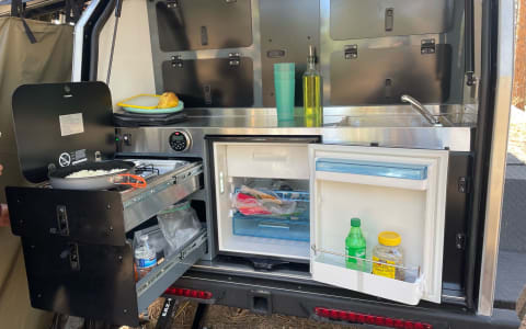 2022 Off-Grid Pando 2.0 Trailer with Roof Top Tent