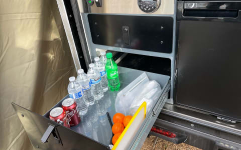 2022 Off-Grid Pando 2.0 Trailer with Roof Top Tent