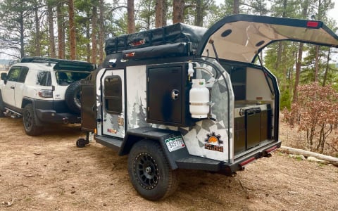2022 Off-Grid Pando 2.0 Trailer with Roof Top Tent