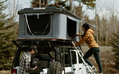 Williwaw - River Wild Camper Vans - 2023 Jeep Wran